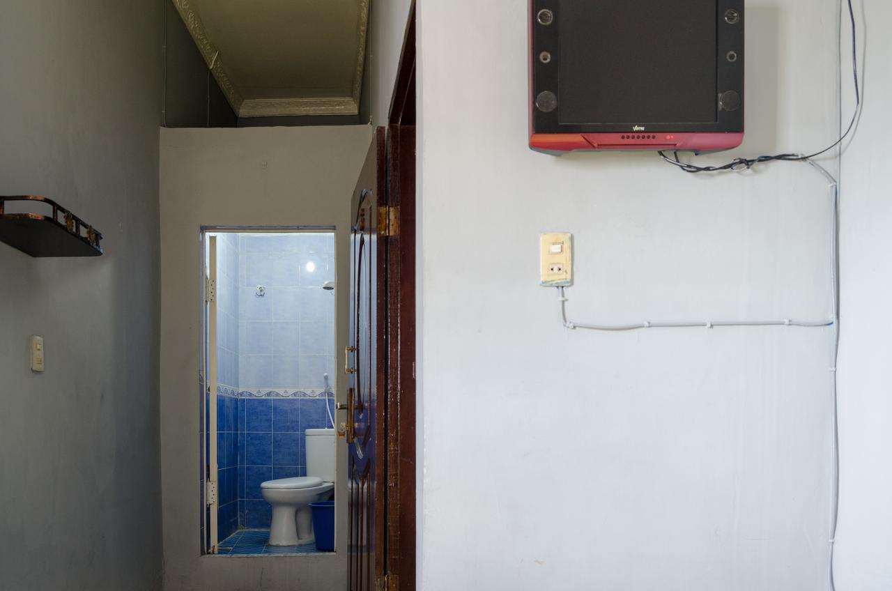 Pondok Wisata Angel Guest House Medan Exterior foto