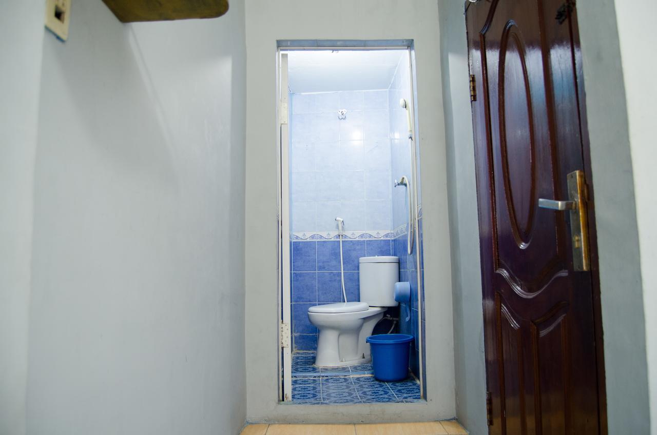 Pondok Wisata Angel Guest House Medan Exterior foto